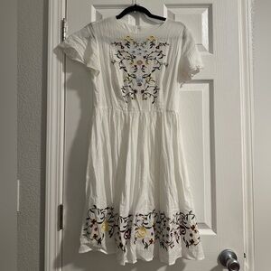 Flower embroidered dress